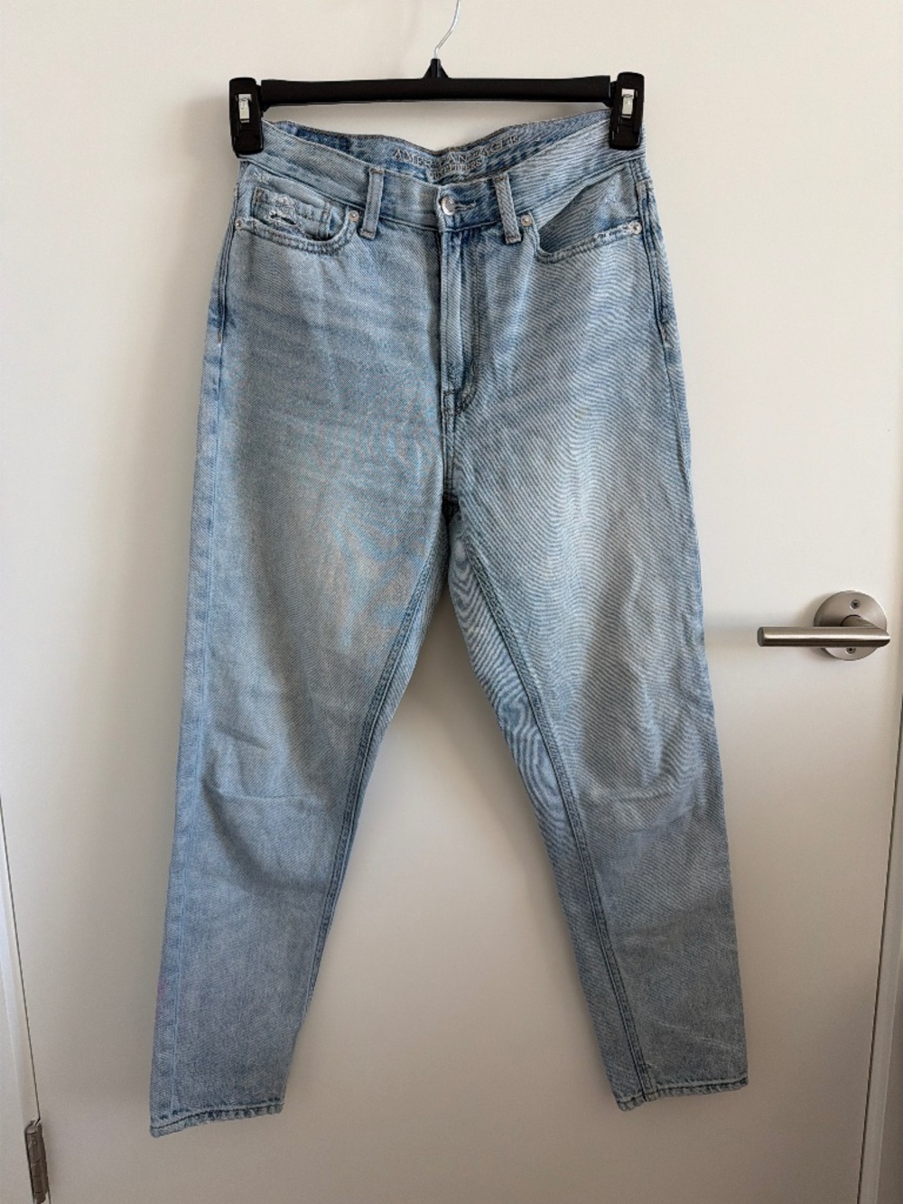 American Eagle Light Blue Baggy Straight Leg Jean Size 2